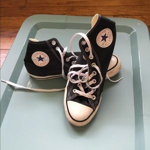 Black high top converse